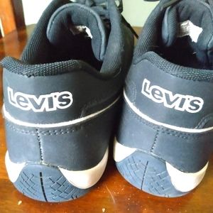 Levi Tennis Shoes